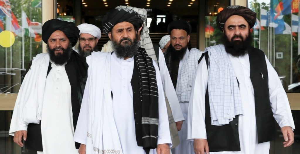 حركة طالبان تحذر دول الجوار