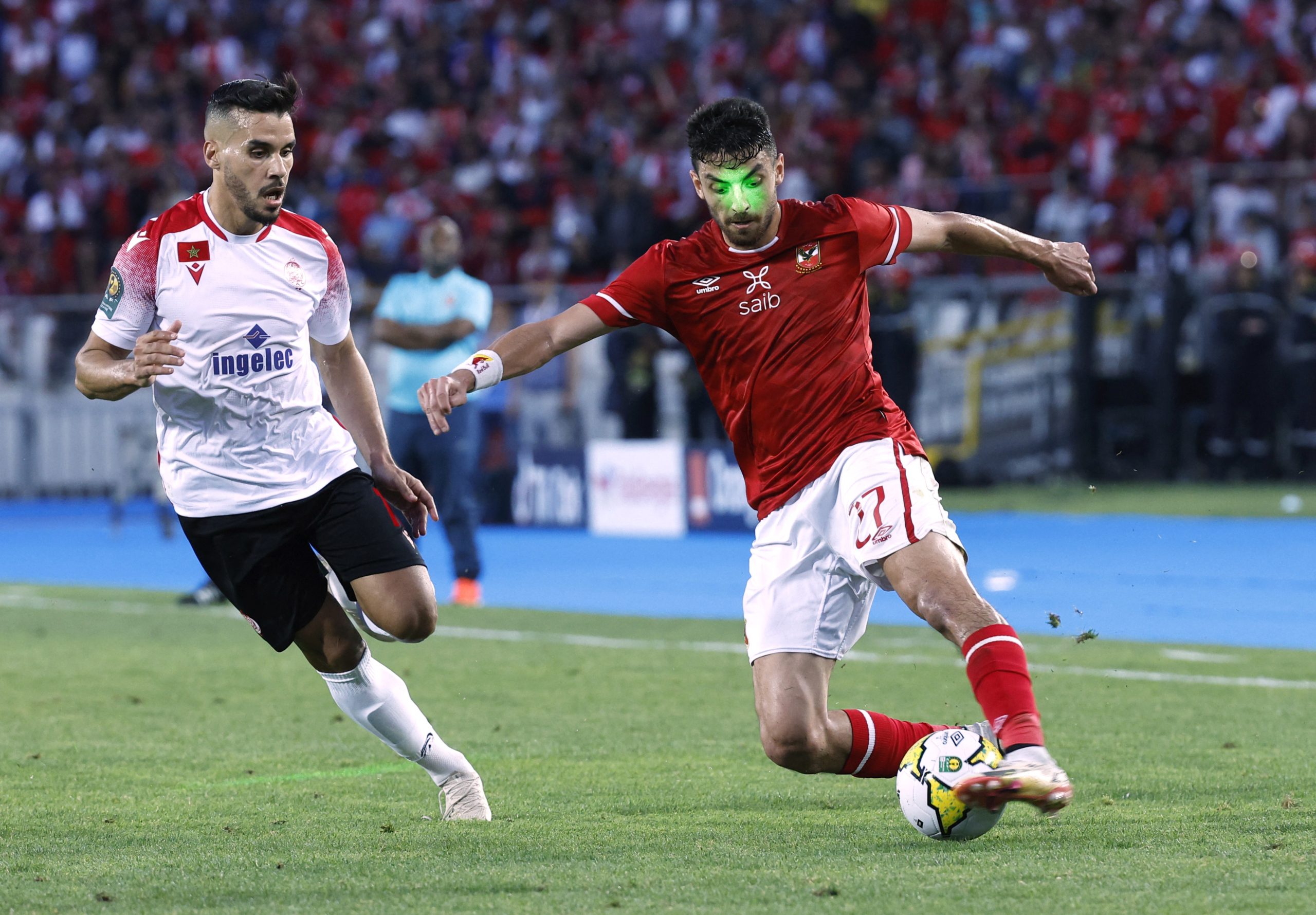 من مباراة الأهلي والوداد في نهائي دوري أبطال إفريقيا (رويترز)
