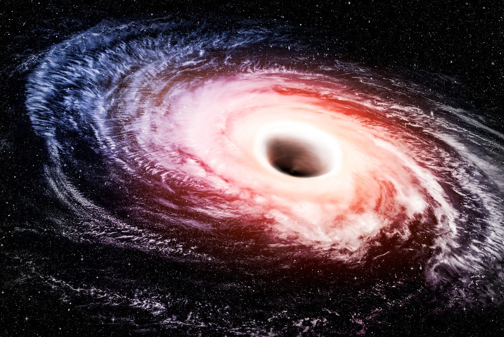 الثقوب السوداء لديها قوة جاذبية شديدة - ShutterStock