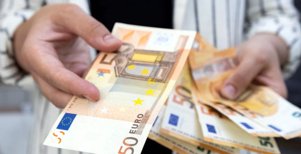 رحلة اليورو من الصعود للهبوط | عربي بوسات