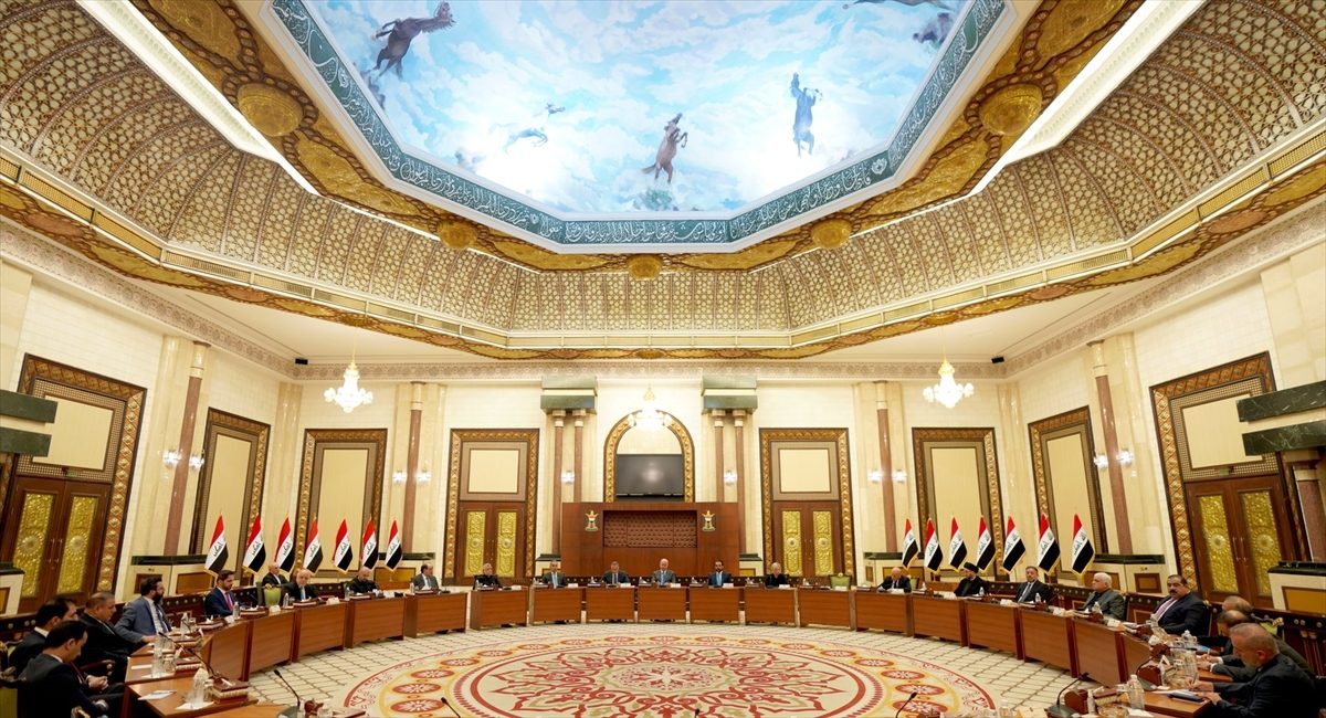“الاجتماع الوطني” في العراق يخرج بـ5 توصيات لإنهاء الأزمة السياسية.. وجّه رسائل للصدر الذي قاطع الحوار