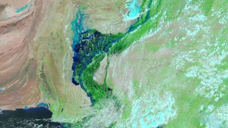 <strong>صورة لمقاطعة السند، تم التقاطها من جهاز استشعار الأقمار الصناعية MODIS التابع لوكالة ناسا</strong><br>