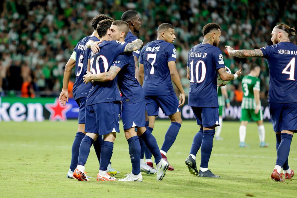شارك عدد من اللاعبين الجزائريين في مواجهة فريق إسرائيلي رفقة باريس سان جرمان / Getty images