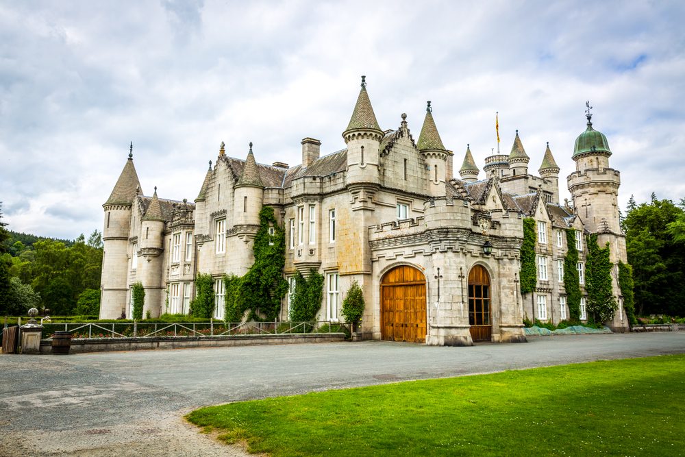 قلعة بالمورال يُعتبر من ثروة الملكة إليزابيث/ Shutterstock