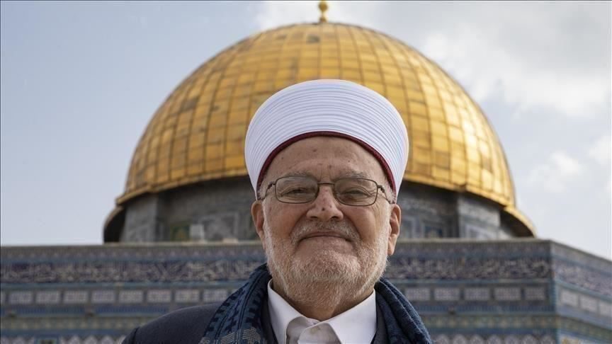 خطيب المسجد الأقصى الشيخ عكرمة صبري - الأناضول