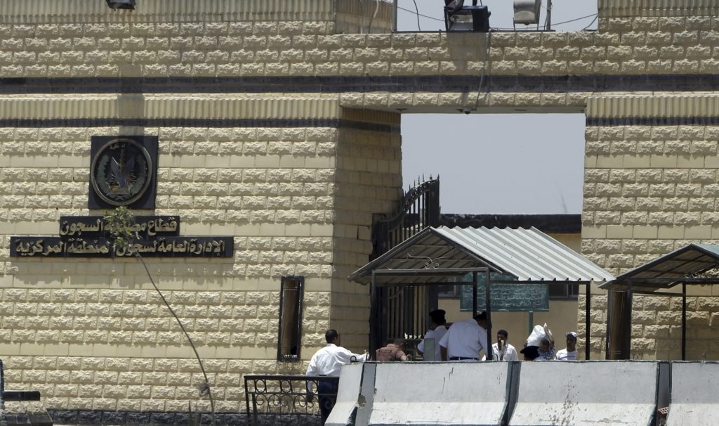 سجون مصر سجنان