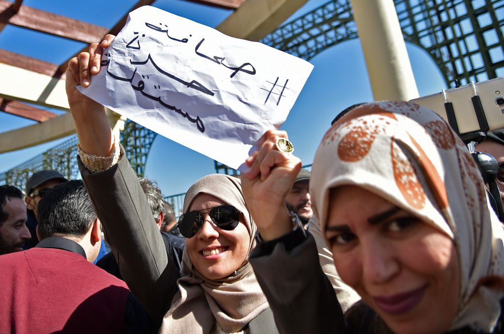 منع المشروع الجديد الصحفيين الاشتغال مع وسائل إعلام أجنبية دون اعتماد (Getty images)