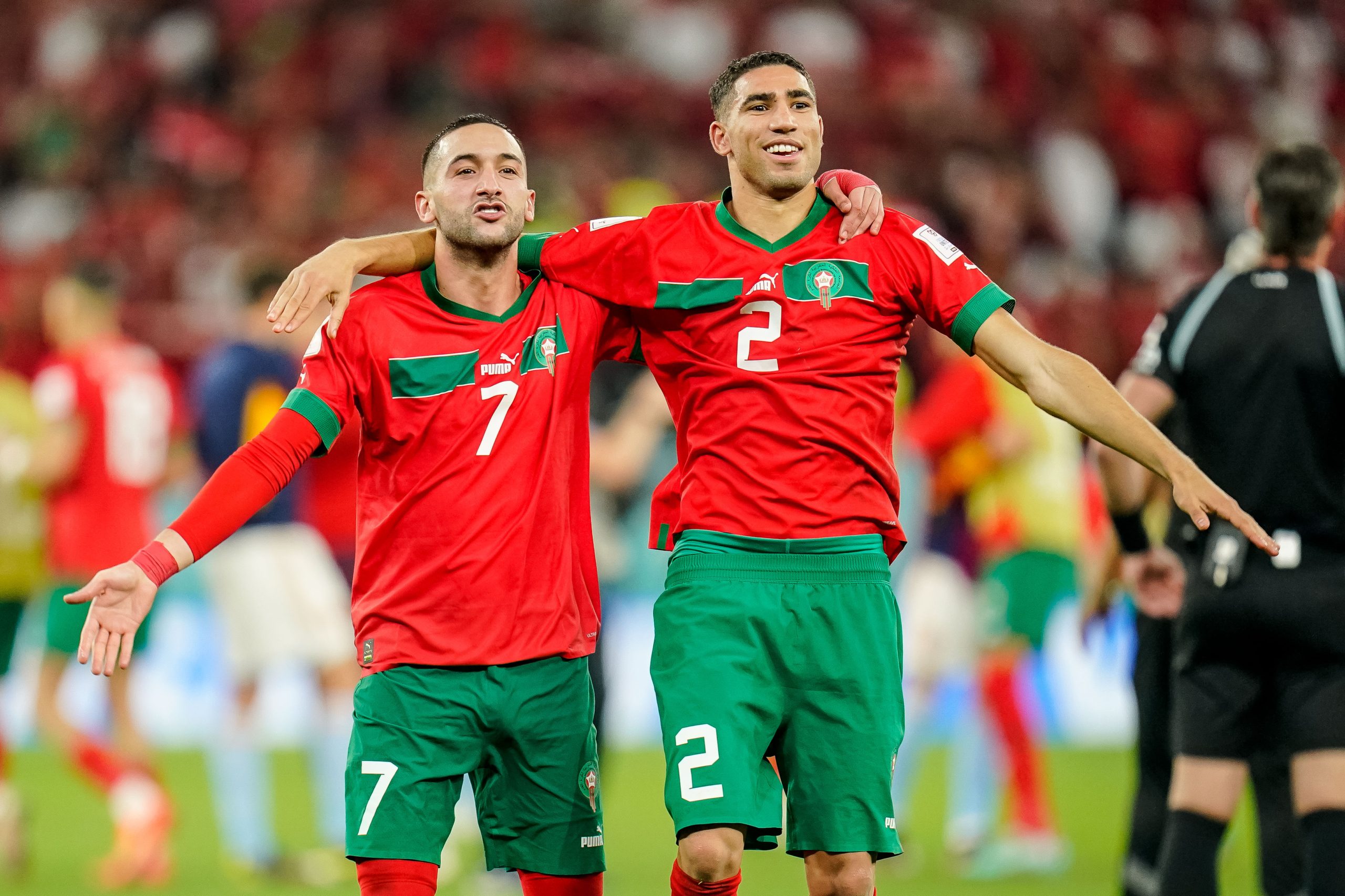 حكيمي وزياش من أبرز اللاعبين الذين تبرعوا بمكافأة اتحاد كرة القدم الجزائري (Getty images)