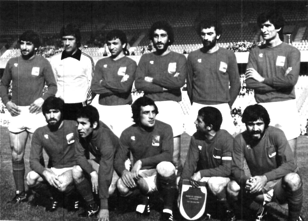 كرة القدم في إيران