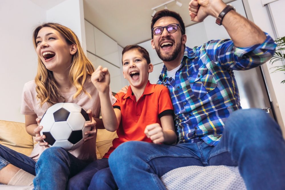 أعراض اكتئاب ما بعد كأس العالم والحزن لانتهاء مونديال كرة القدم | عربي بوست