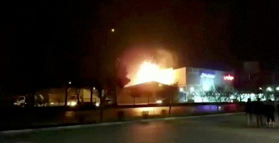 وول ستريت جورنال: الهجوم الذي تعرّض له مصنع عسكري قرب أصفهان بوسط إيران نفذته إسرائيل