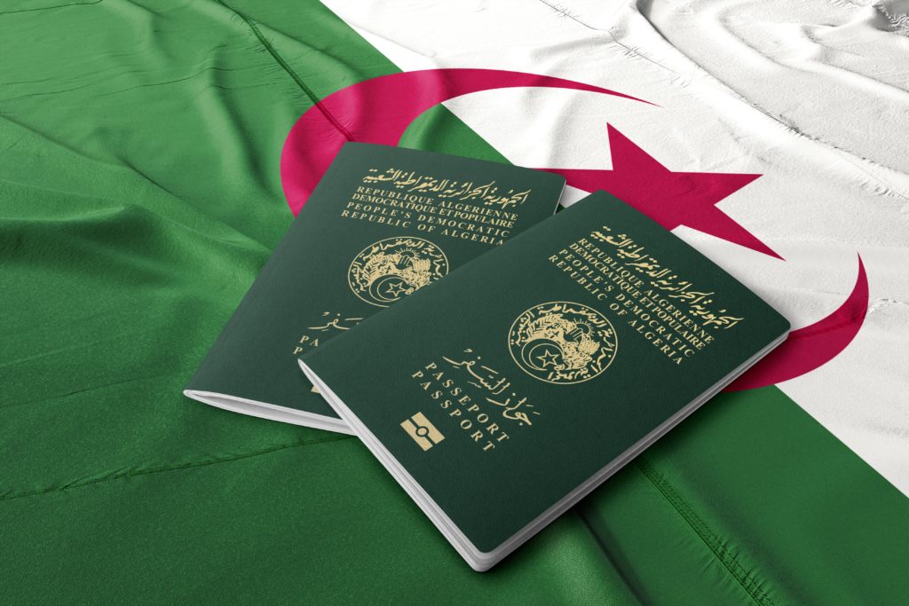 وجهات حامل جواز السفر الجزائري بدون تأشيرة