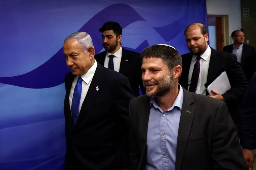 رئيس الوزراء الإسرائيلي بنيامين نتنياهو ووزير المالية بتسلئيل سموتريتش/رويترز