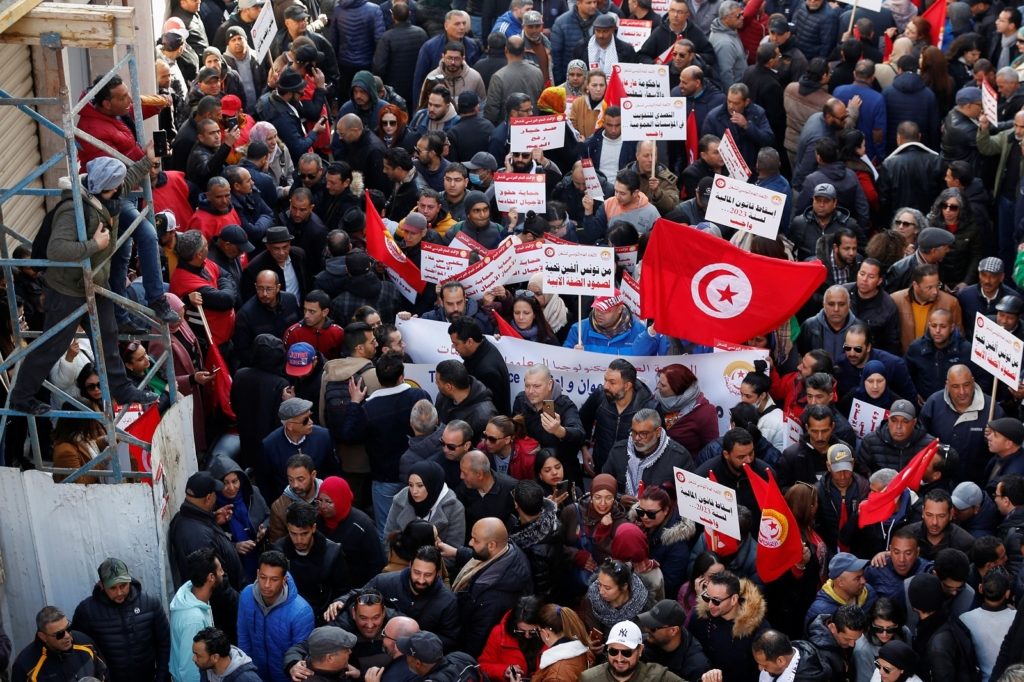 الاتحاد التونسي للشغل تونس عنصرية قيس سعيد