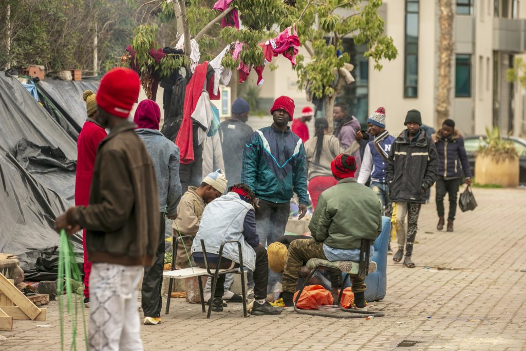 ليبيا المهاجرون الأفارقة في تونس