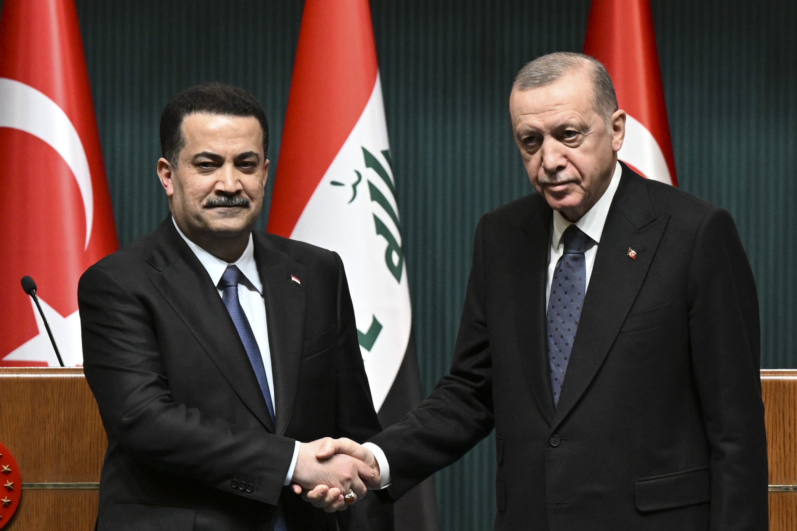 أردوغان ورئيس الوزراء العراقي محمد شياع السوداني / الأناضول