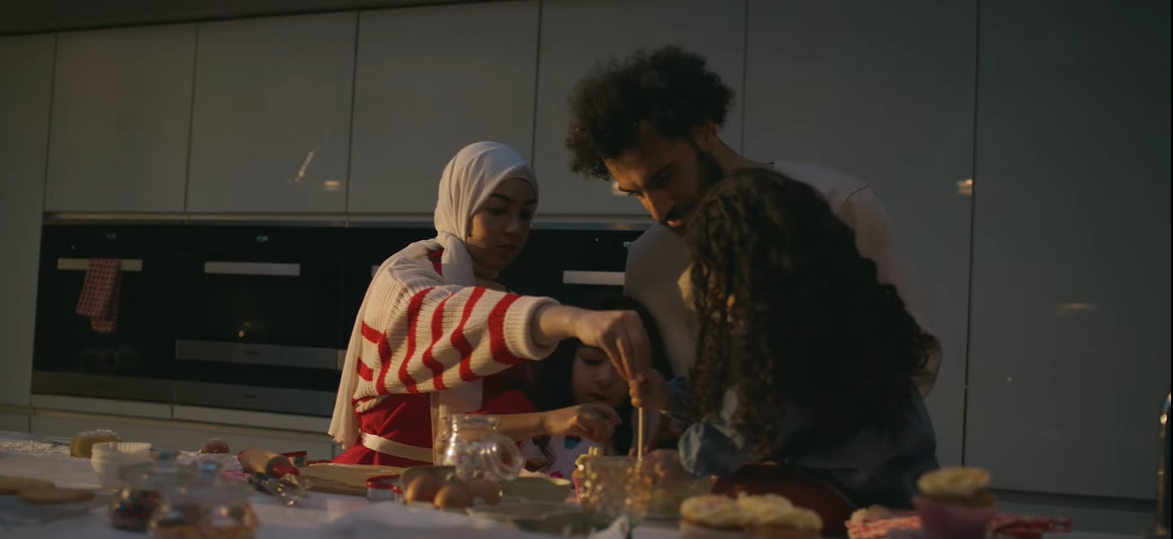 Youtube/ عمرو دياب ومحمد صلاح في إعلان فودافون الرمضاني "شكراً من هنا لبكرة"