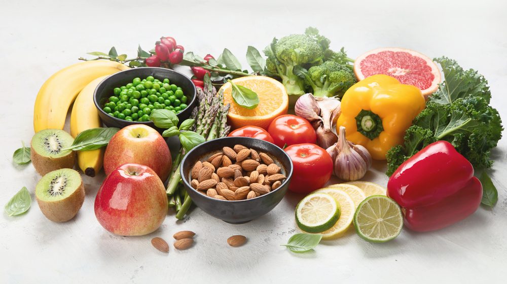 <strong>تطبيق نظام غذائي صحِّي </strong>/ Shutterstock