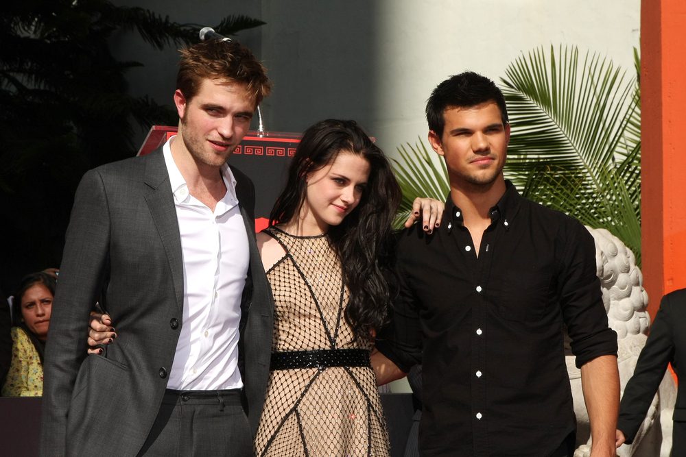 Shutter Stock/ تحويل فيلم توايلايت Twilight إلى مسلسل تلفزيوني!