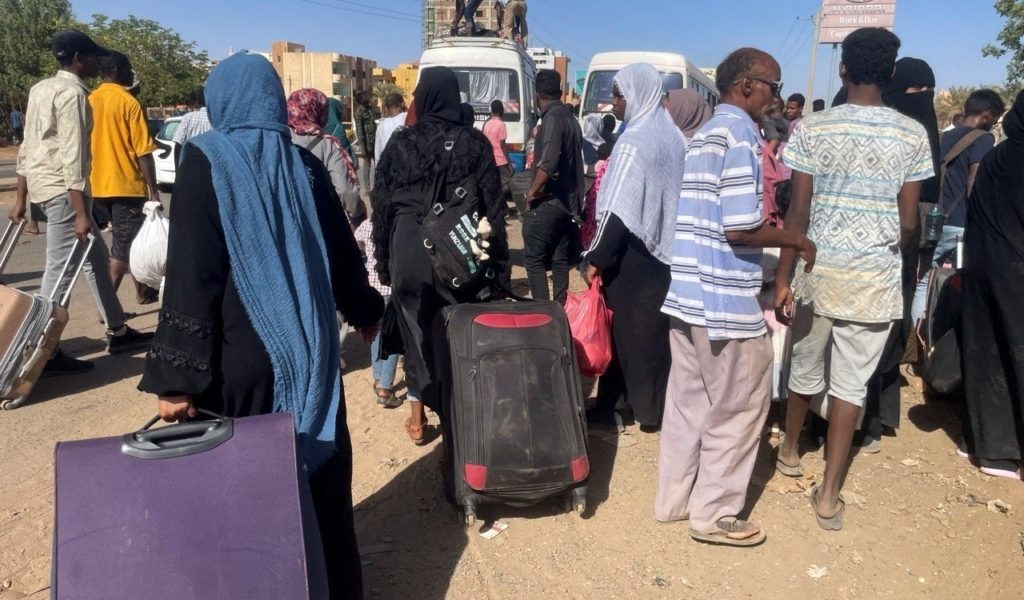 السفارة الأمريكية مصر لاجئون والسودان البرهان حميدتي