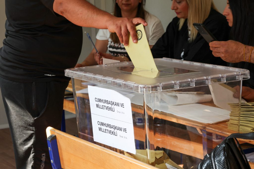 تركيا انتخابات كليجدار أوغلو 