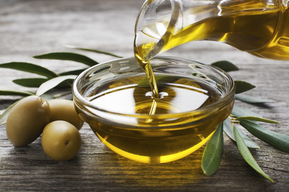 دور زيت الزيتون في تحسين وظائف الرئة| shutterstock