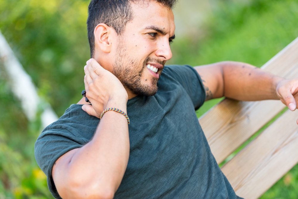 من الضروري استشارة الطبيب عند التعرض للدغات الحشرات - Shutterstock