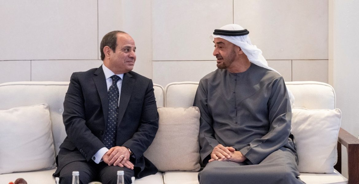 “طلبت تمويلاً بقيمة 400 مليون دولار”! بلومبرغ: مصر تجري محادثات مع الإمارات لمساعدتها بشراء القمح