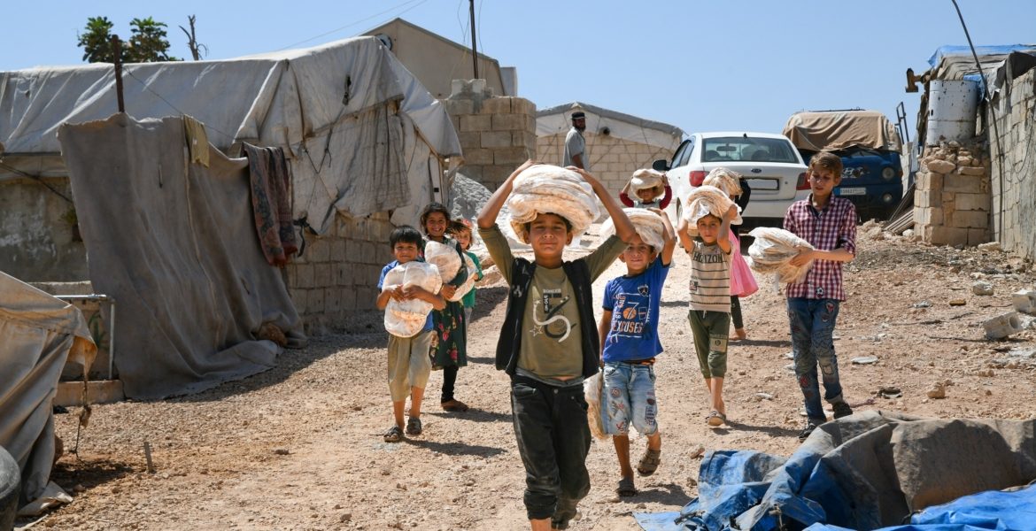 أطفال بمخيم للاجئين في سوريا/ getty images