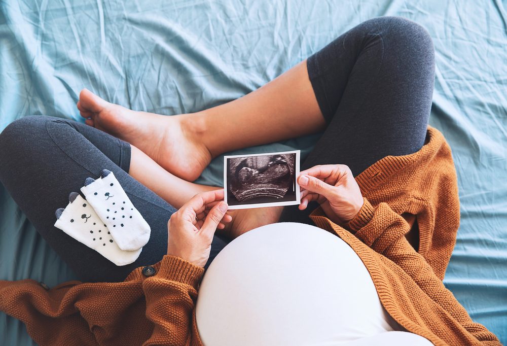 يمكن للرضاعة الطبيعية أن تمنع الحمل في بعض الحالات - Shutterstock