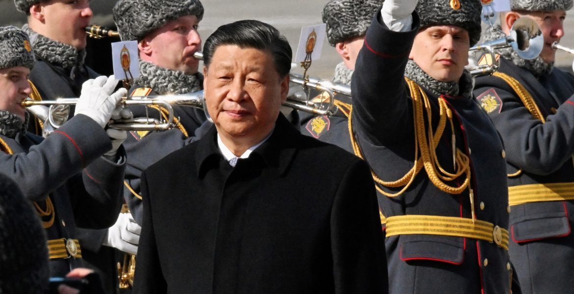 الرئيس الصيني شي جين بينغ / رويترز