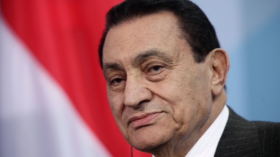 حسني مبارك الرئيس المصري الأسبق <br>