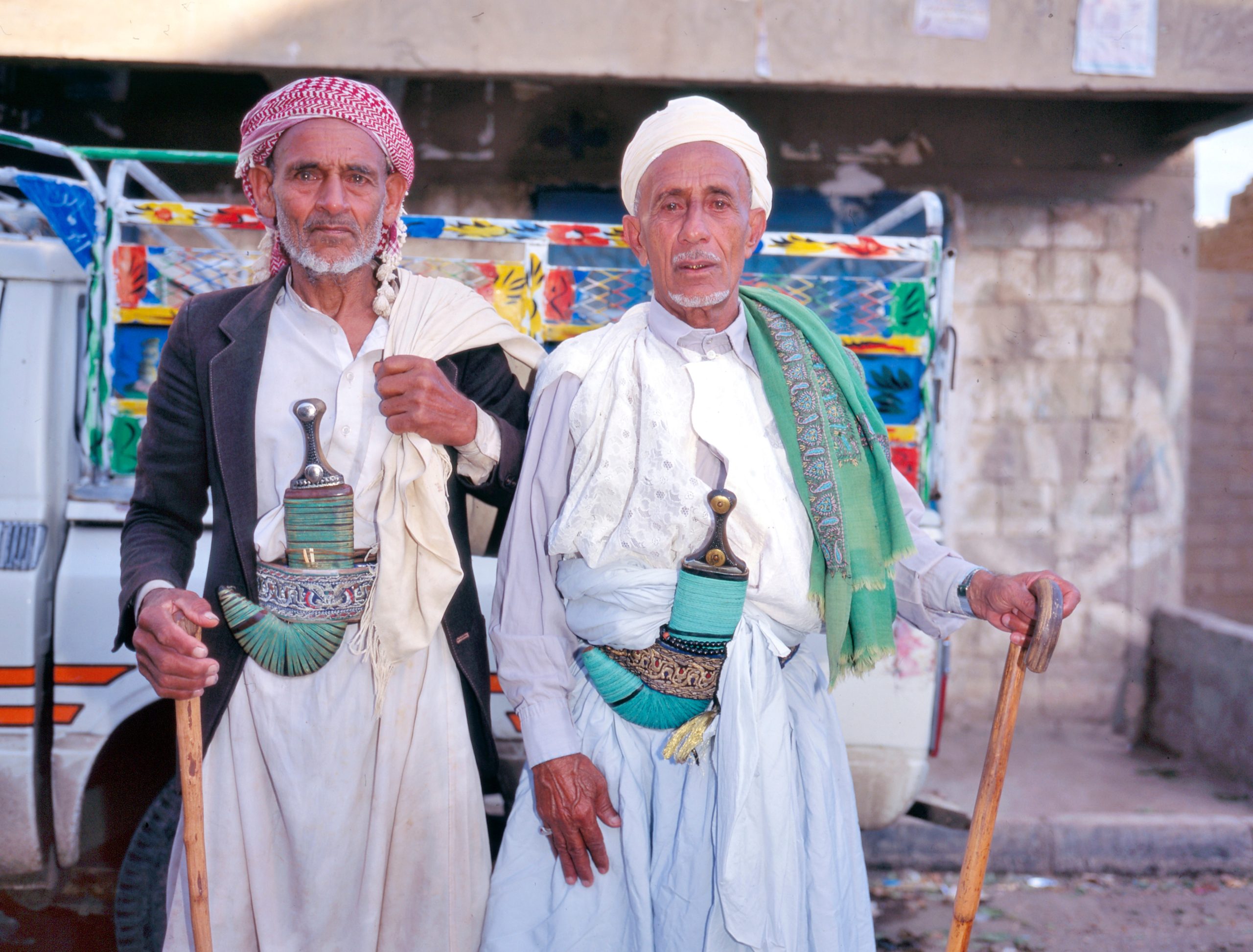 الجنبية