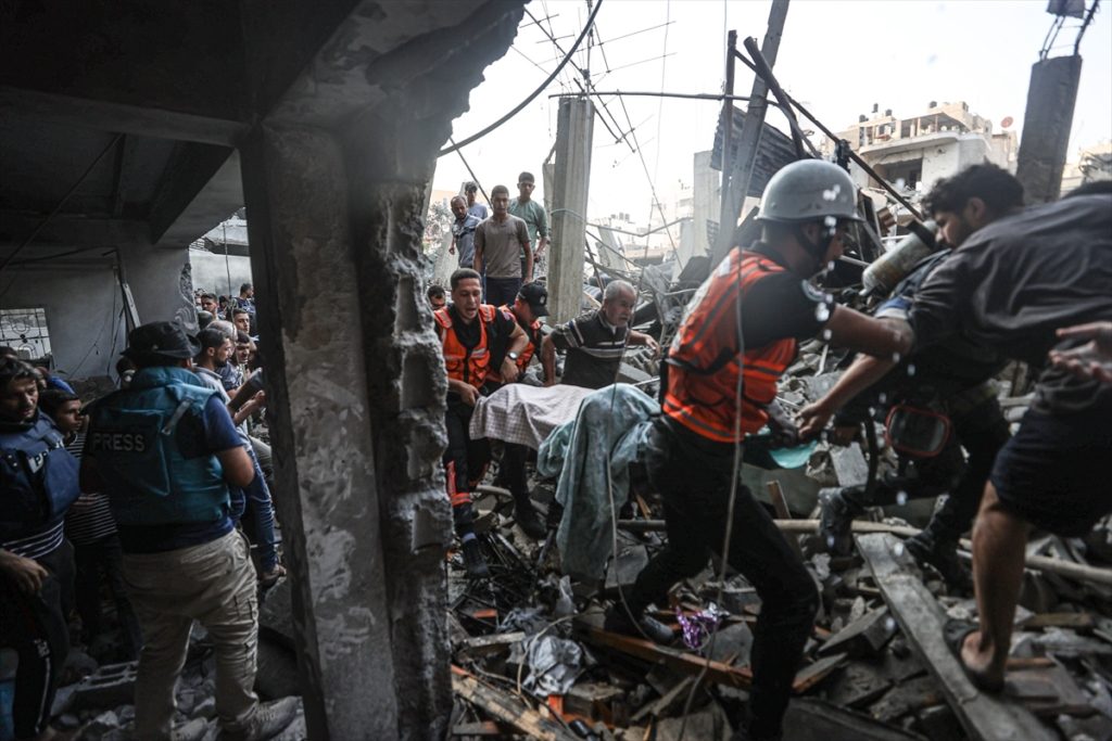ضحايا مدنيون في قصف إسرائيلي على غزة – الأناضول