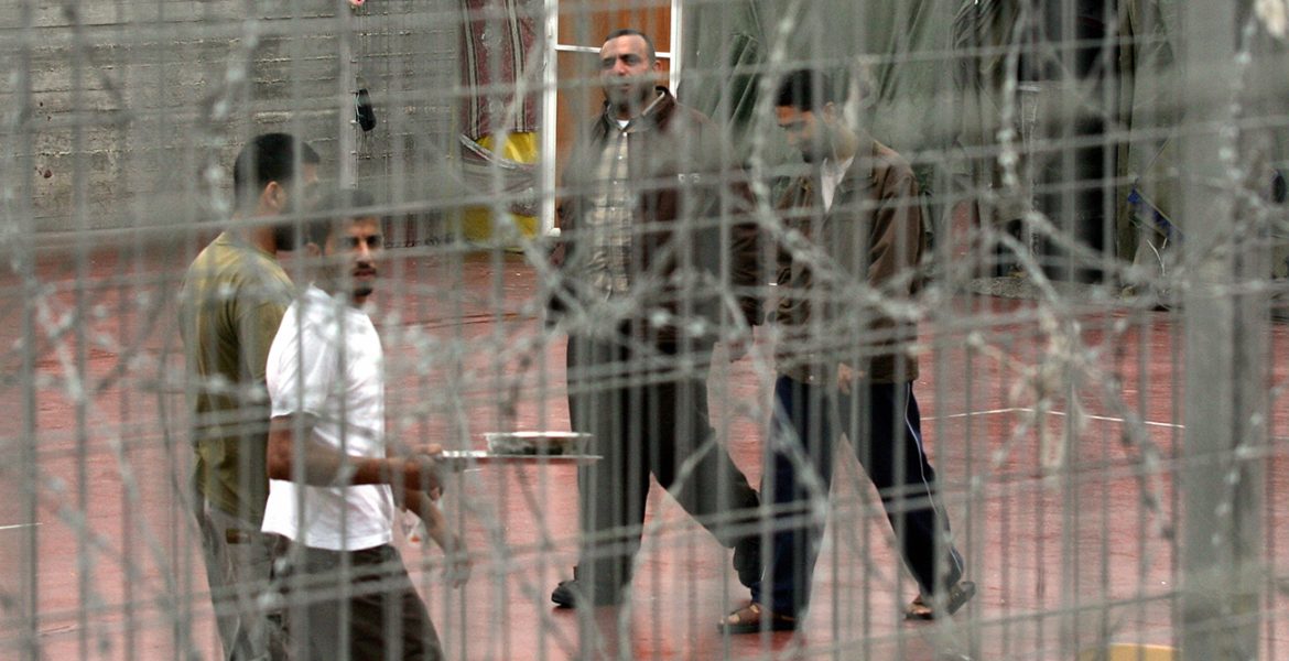 أسرى فلسطينيون في سجن مجدو، أرشيفية/ Ynet