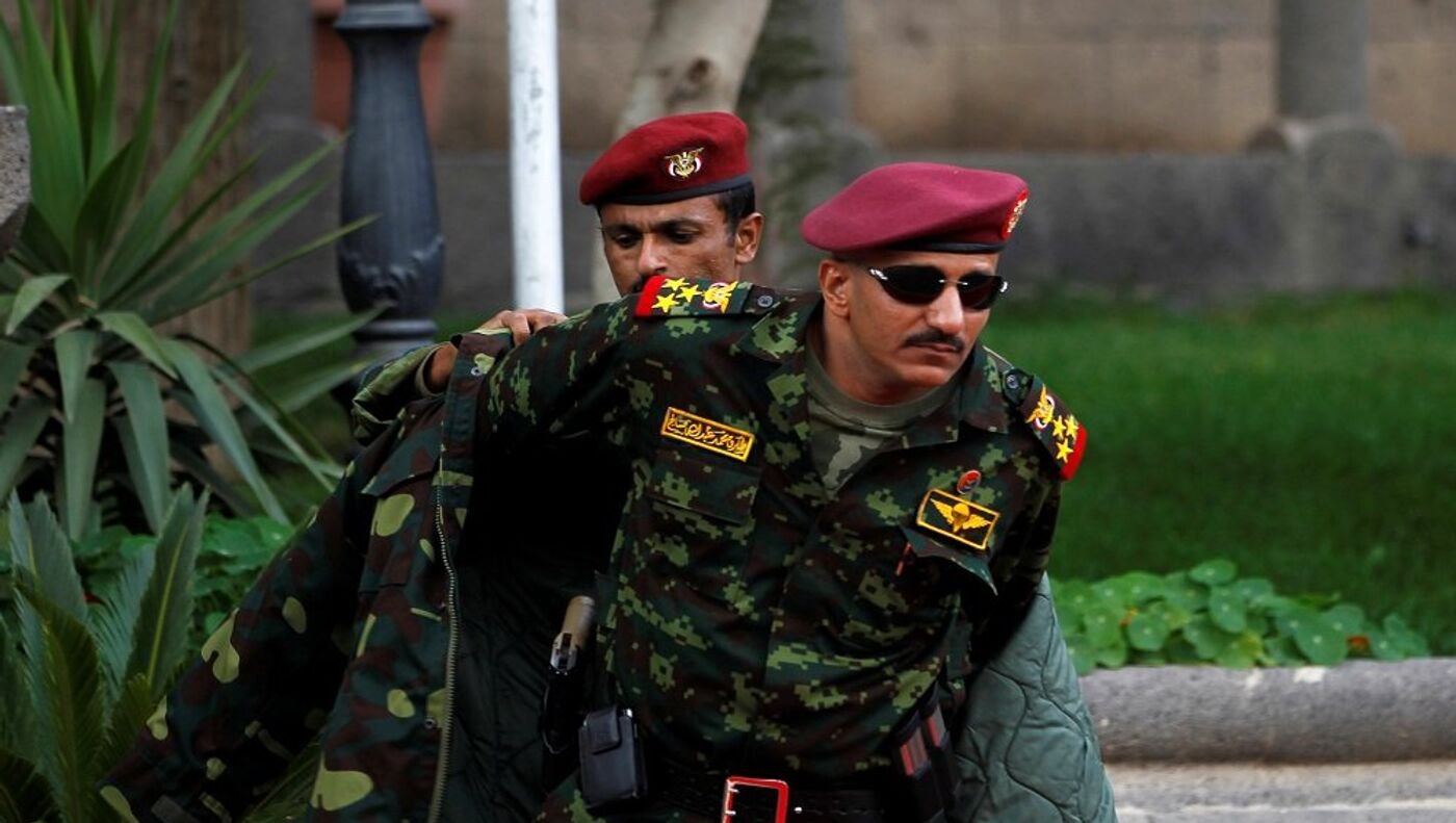 تحركات قوات طارق صالح ضد الحوثيين بمناطق عملها في الساحل الغربي لليمن - رويترز