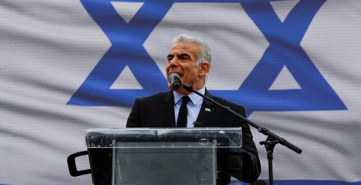 زعيم المعارضة الإسرائيلية يائير لابيد - رويترز