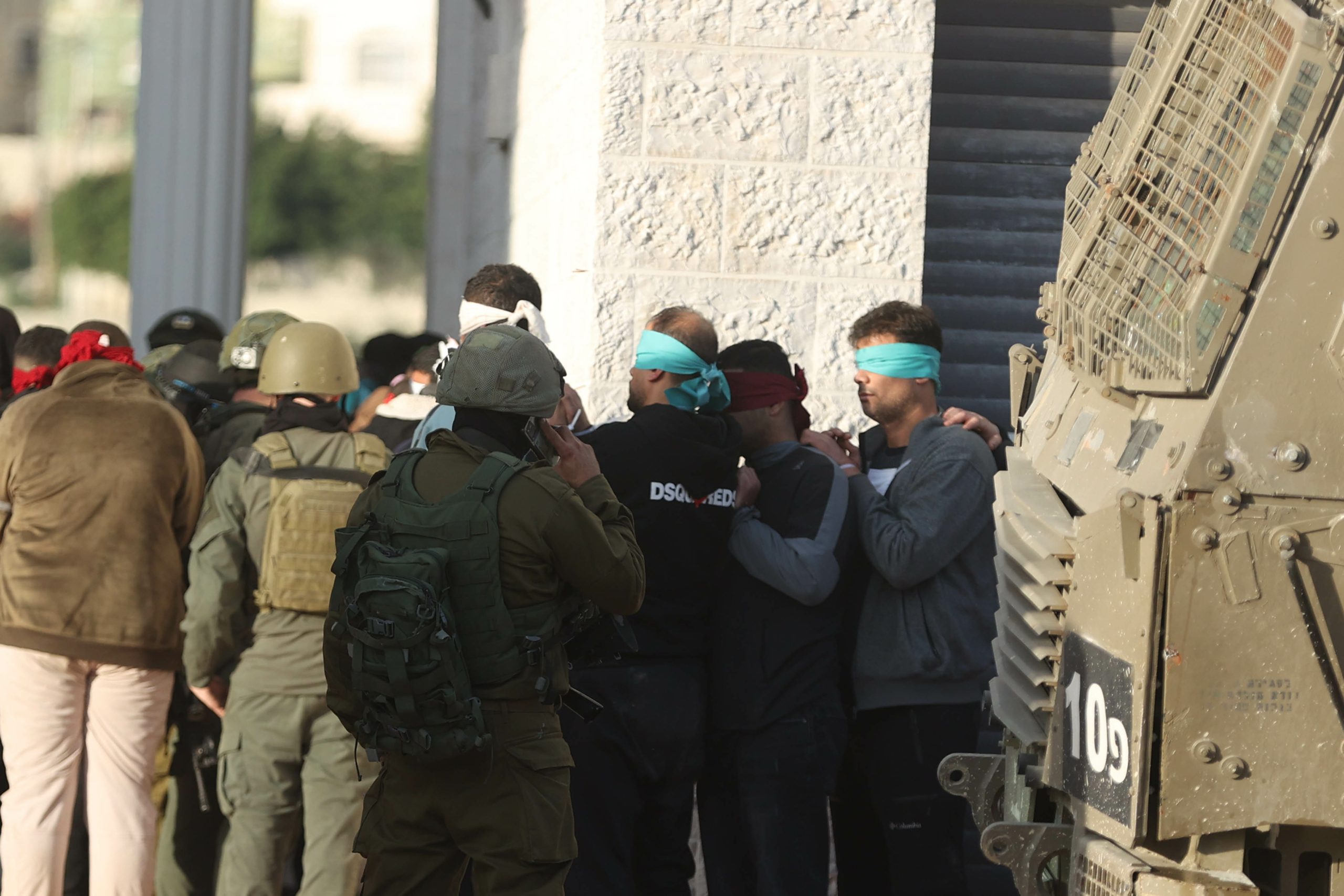 الاحتلال يعتقل العشرات من الفلسطينيين في طولكرم/ الأناضول