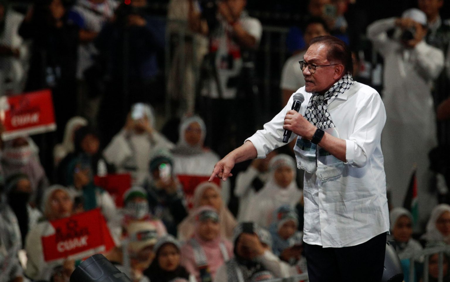 ماليزيا تتهم مجلس حقوق الإنسان بالتقاعس والتواطؤ مع إسرائيل