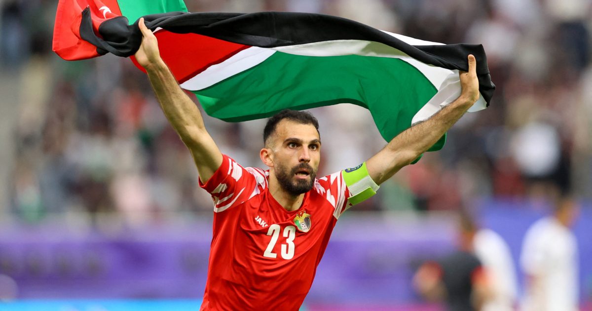 كيف أربكت حرب غزة حضور تل أبيب في الملاعب الأوروبية؟ الملاعب تتحول إلى منصات تضامن مع فلسطين وفرق ترفض مواجهة الفرق الإسرائيلية