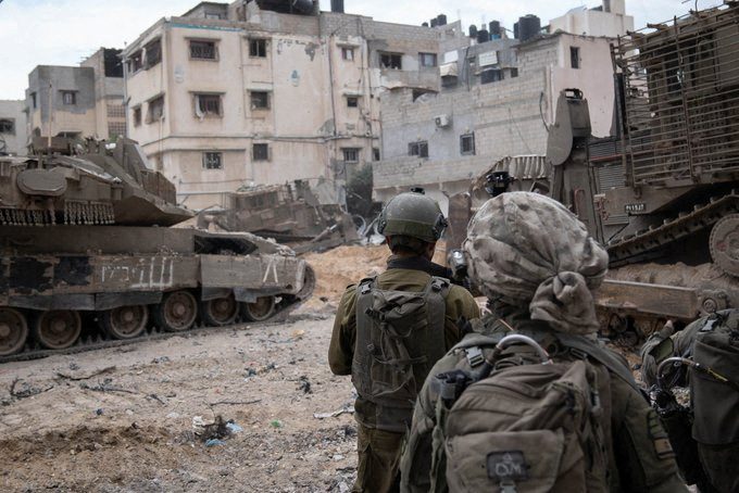 برلماني فرنسي يتهم حكومة بلاده بالمشاركة في الإبادة الجماعية في غزة السيطرة على مجمع الشفاء
