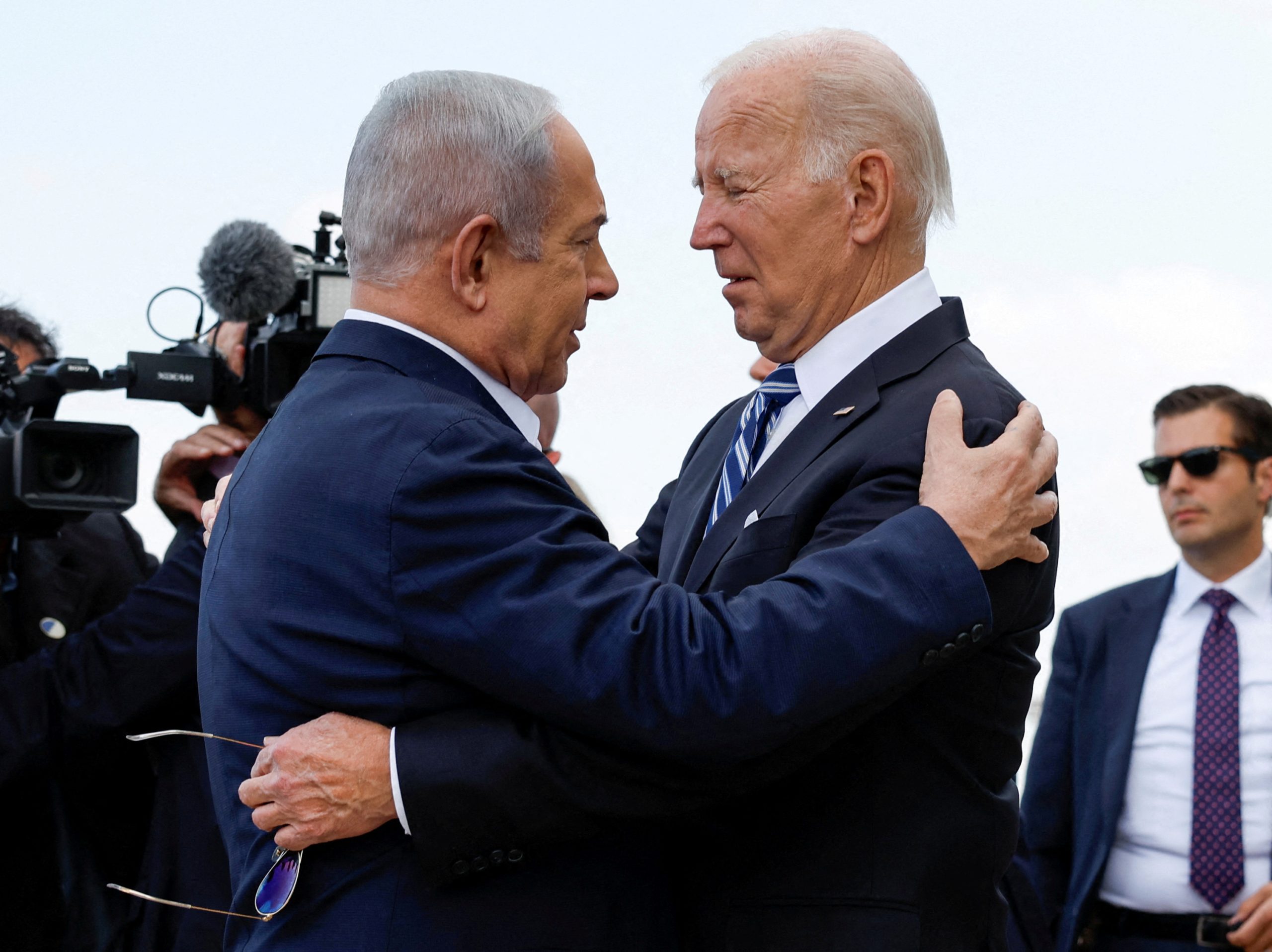 الرئيس الأمريكي جو بايدن مع رئيس الوزراء الإسرائيلي بنيامين نتنياهو/رويترز