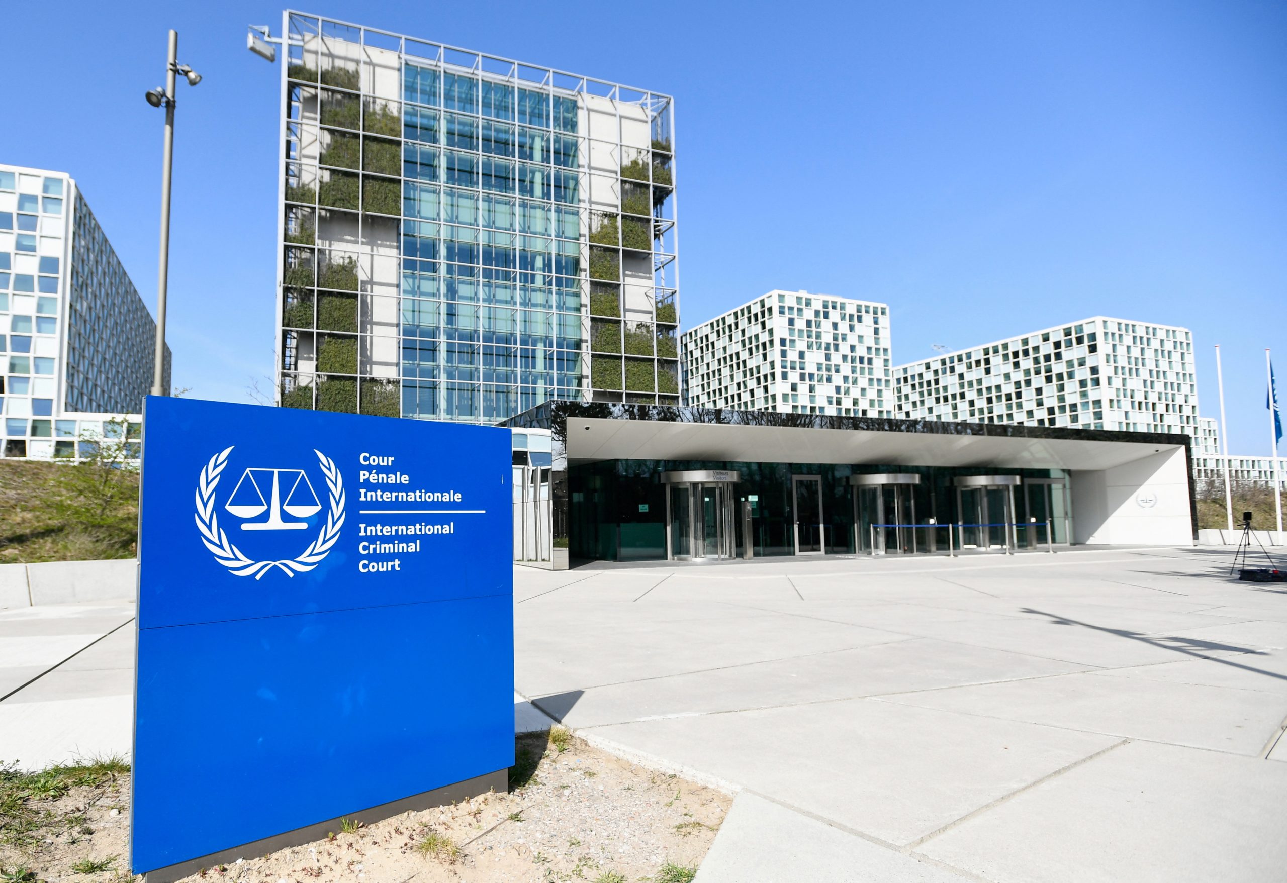 كيف تتهرب المحكمة الجنائية الدولية من محاسبة إسرائيل؟ هكذا تتبع معايير مزدوجة تجاه أوكرانيا وفلسطين