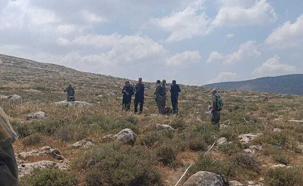 من أعمال البحث عن المستوطن المفقود أمس الجمعة/ القناة 12
