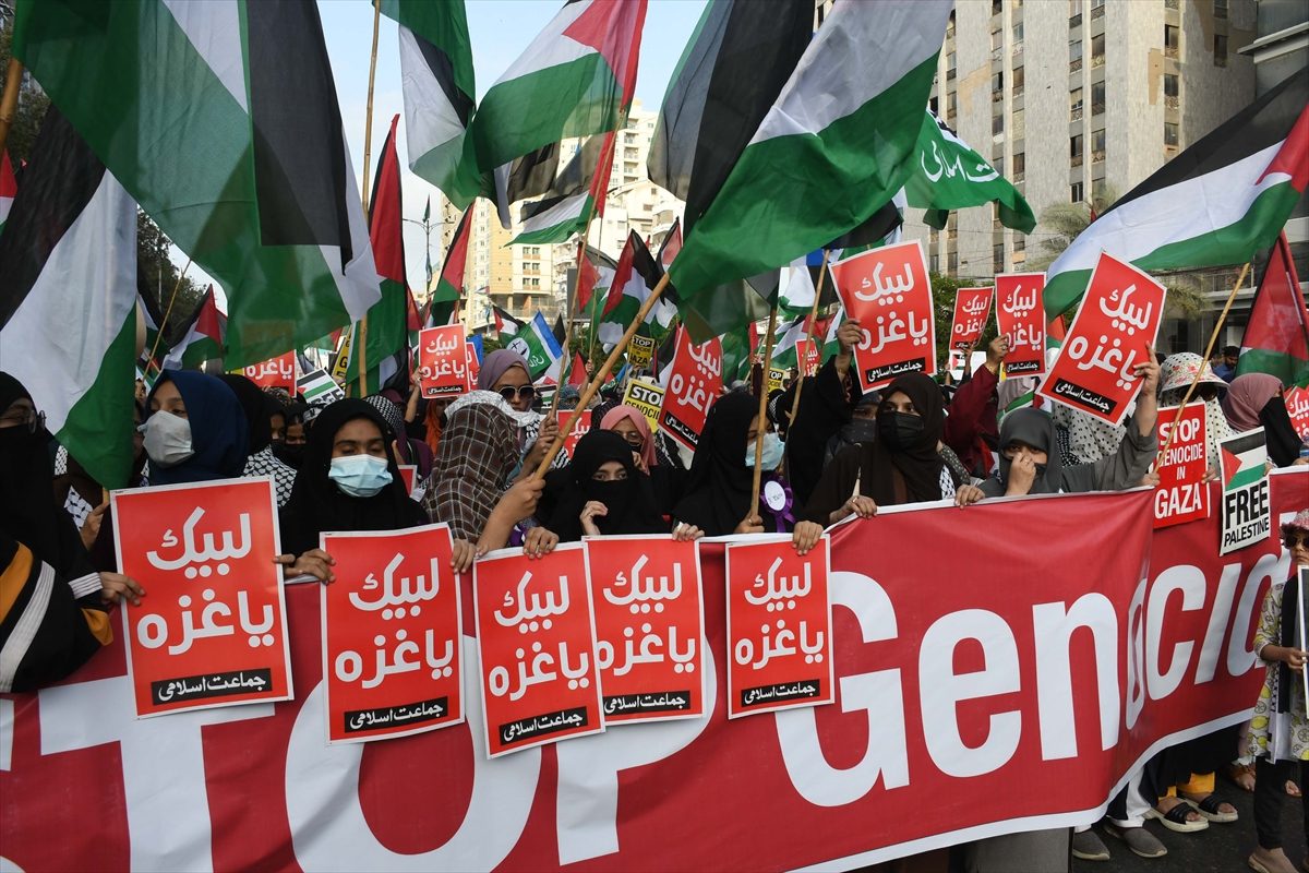 “العيون على رفح”.. عشرات آلاف المتظاهرين في باكستان وستوكهولم وتركيا والمغرب ينددون بمجازر الاحتلال