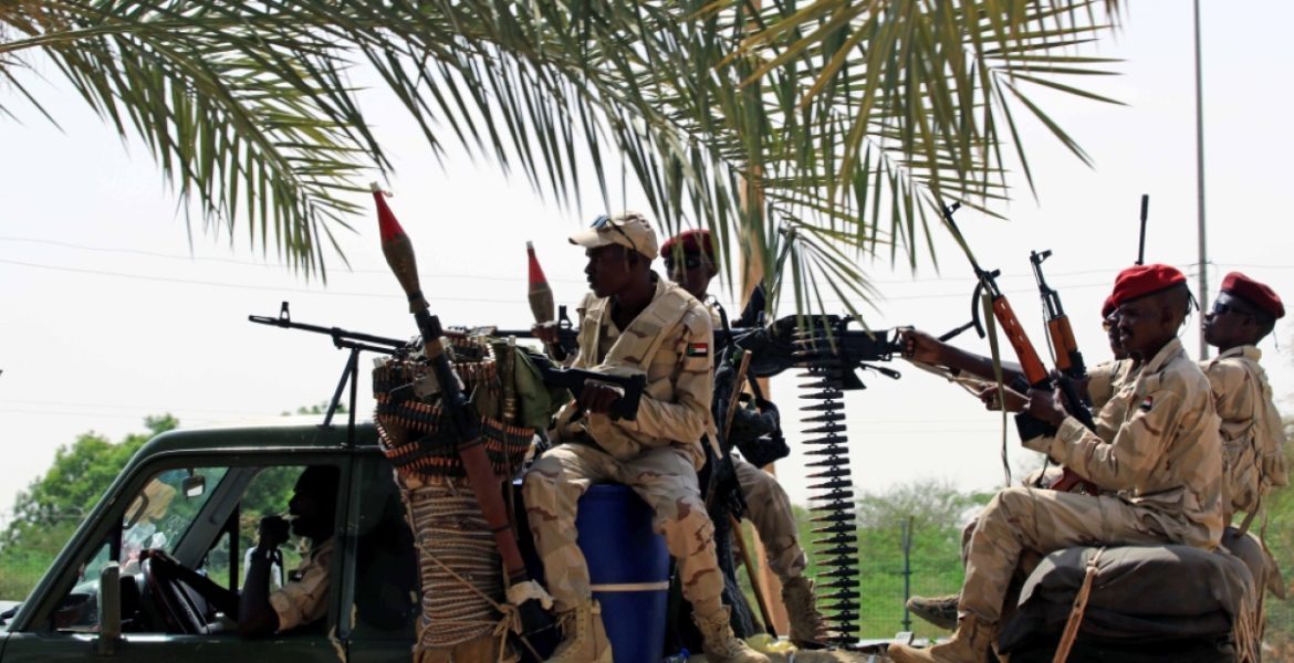 حاكم شمال دارفور يعلن مقتل 28 مدنيًا في هجوم “الدعم السريع” على الفاشر.. وناشطون: القوات أطلقت النار على المصلين