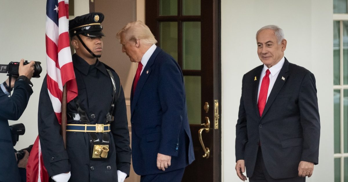 ترامب قال إنها عملية إسرائيل لوحدها!.. هل أغضب نتنياهو الرئيس الأمريكي فعلاً بسبب هجوم الدوحة؟